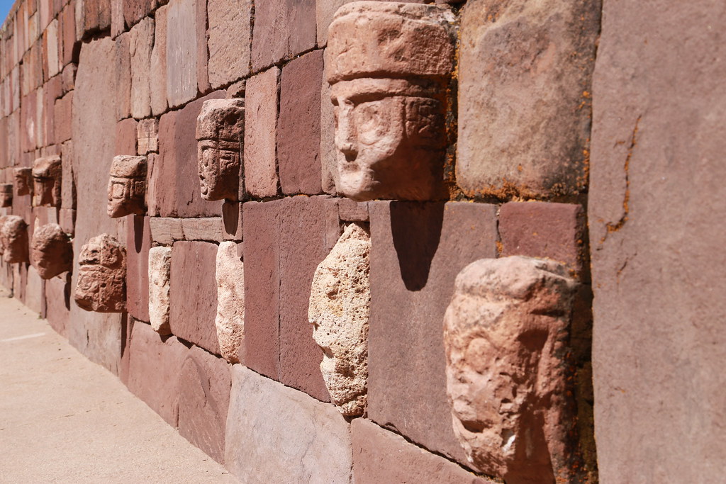 Las Ruinas Arqueológicas de Tiwanaku: Tesoro Ancestral de Bolivia